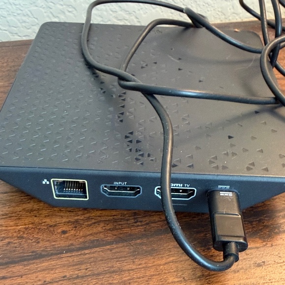 Xfinity Xi6-T Media Streamer - Picture 4 of 4